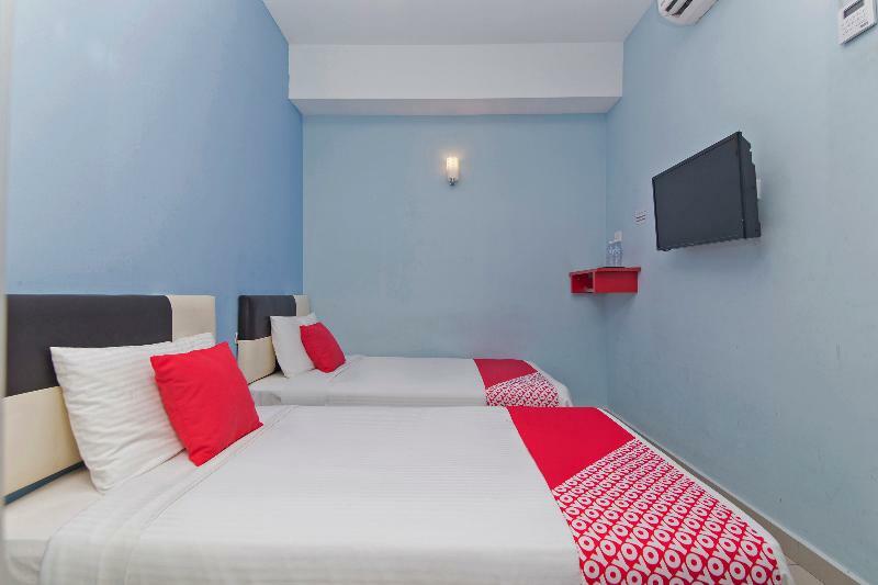 Oyo 220 Hotel Sri Maluri Kuala Lumpur Exterior photo